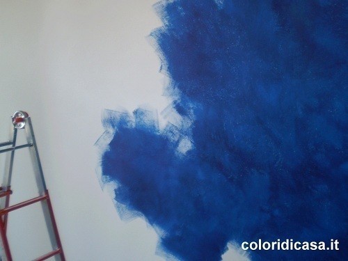 Terre Fiorentine decorazione colore blu intenso parete cameretta Morena Roma - 1 - Imbianchino Roma 